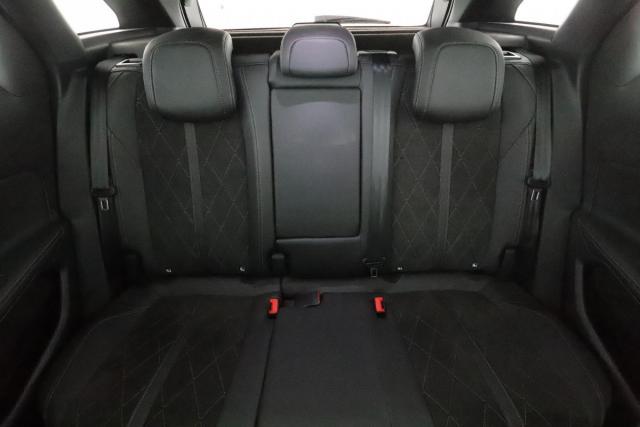 Peugeot 3008 image 6
