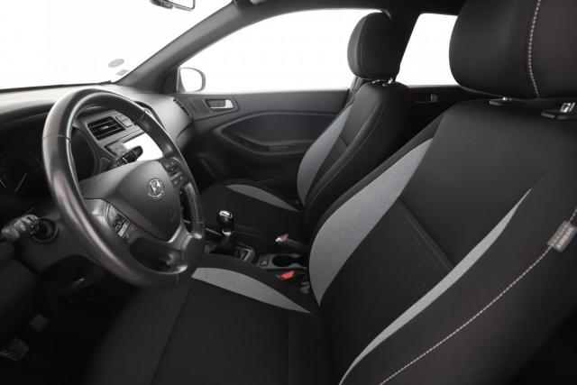 Hyundai I20 image 1