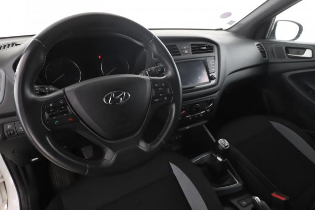 Hyundai I20 image 6