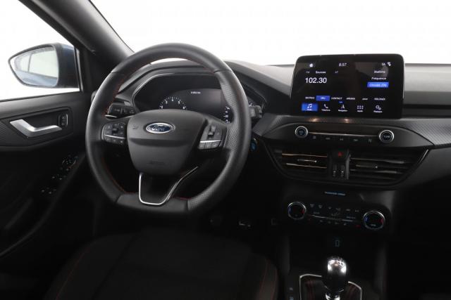 Ford Focus image 8