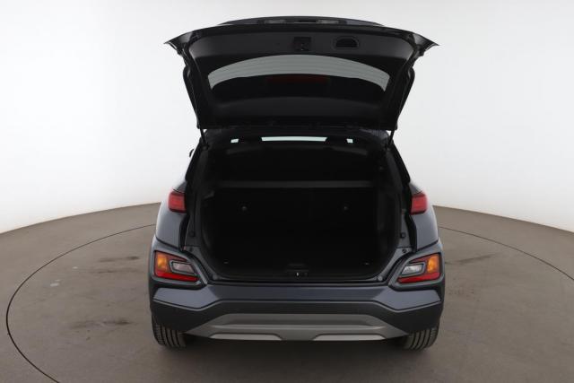 Hyundai Kona image 9