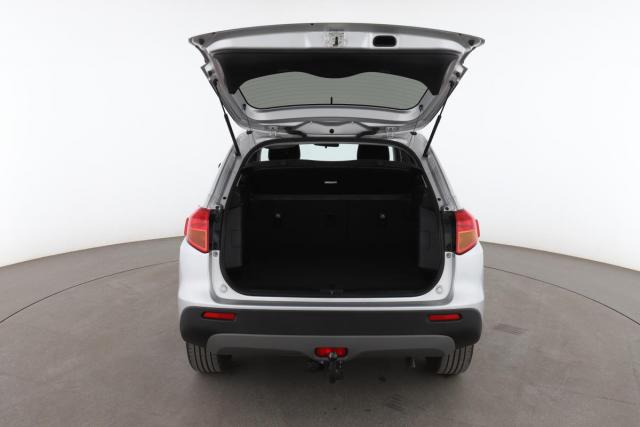 Suzuki Vitara image 6