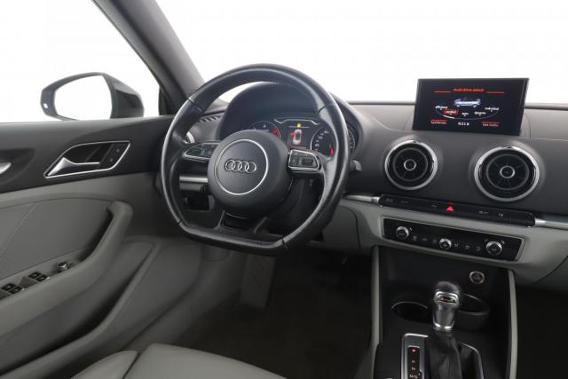 Audi A3 Cabriolet image 2