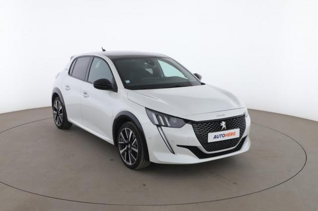 Peugeot 208 image 7