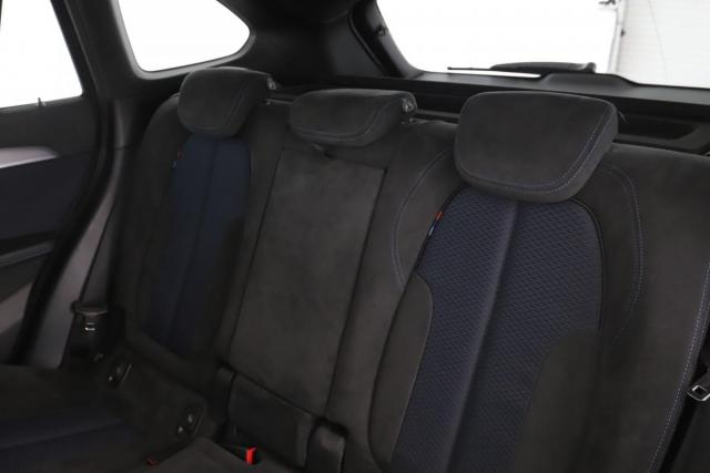 Bmw X1 image 1