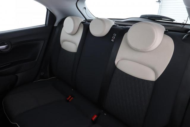 Fiat 500x image 2