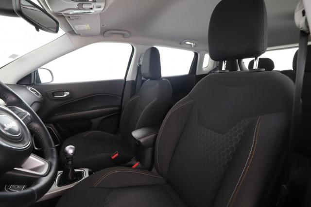 Jeep Compass image 4