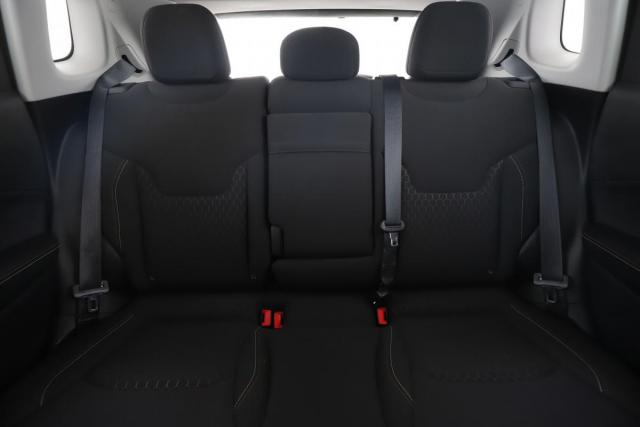 Jeep Compass image 8