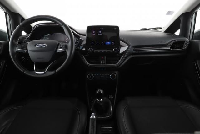 Ford Fiesta image 8