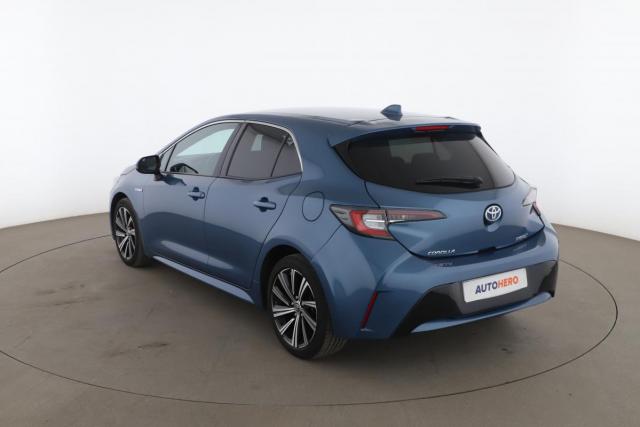 Toyota Corolla image 2