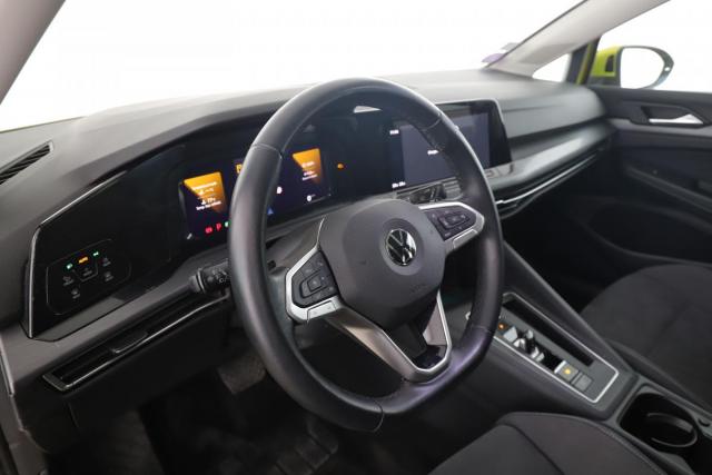 Volkswagen Golf image 6