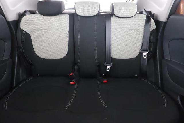 Renault Captur image 6
