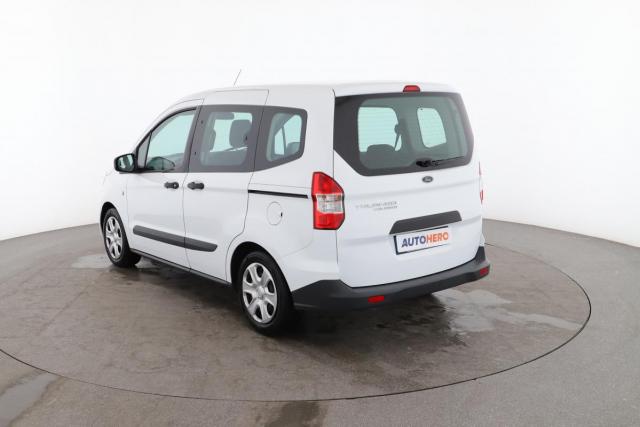Ford Tourneo image 5