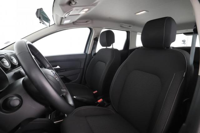 Dacia Duster image 6