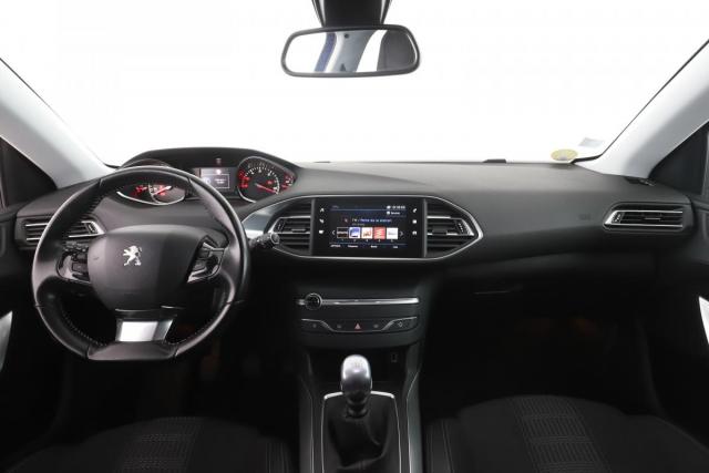 Peugeot 308 image 1