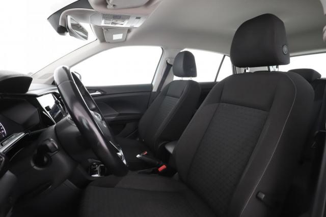 Volkswagen T-Cross image 7