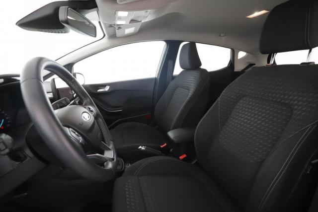 Ford Fiesta image 7