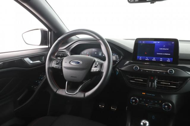 Ford Focus image 9