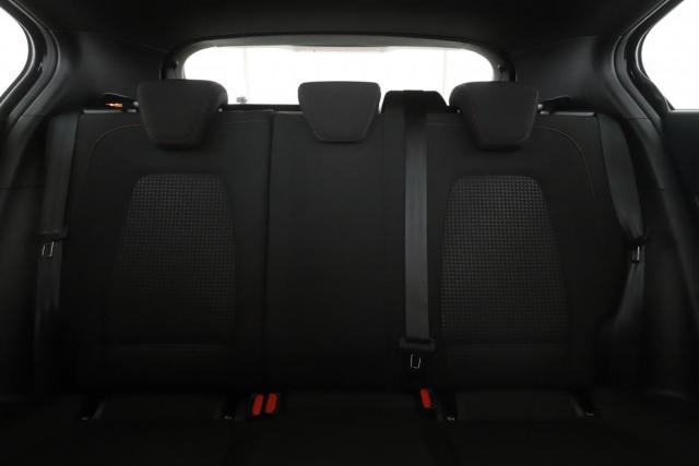 Ford Focus image 6