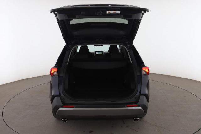 Toyota Rav4 image 9