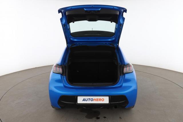 Peugeot 208 image 6