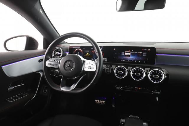 Mercedes Benz Cla Shooting Brake image 9