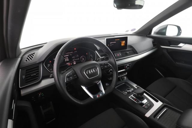 Audi Q5 image 1