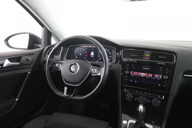 Volkswagen Golf image 7