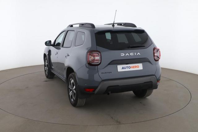 Dacia Duster image 9