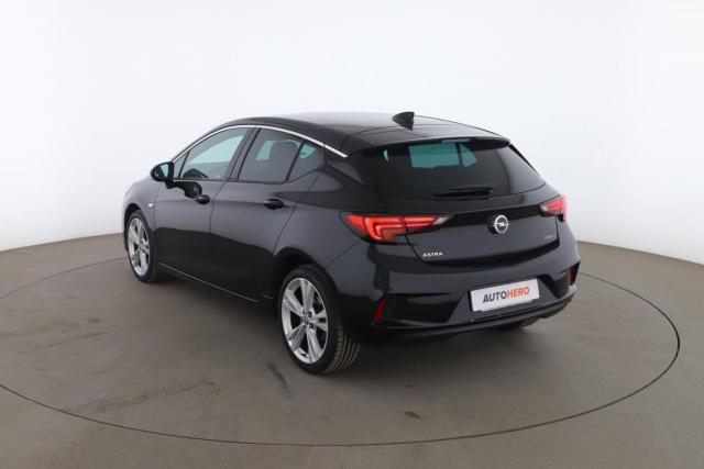 Opel Astra image 2