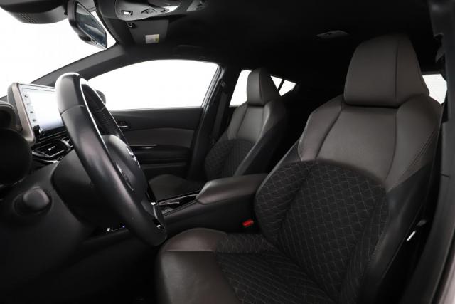 Toyota C-Hr image 3