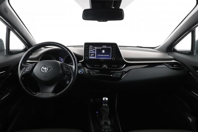 Toyota C-Hr image 4