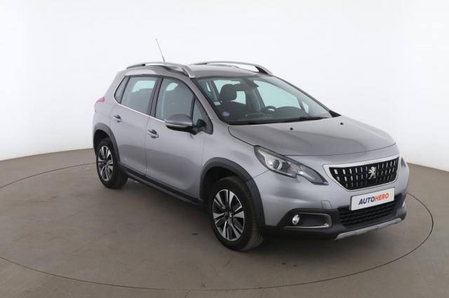 Peugeot 2008 image 8