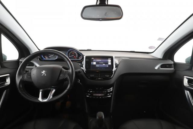 Peugeot 2008 image 5