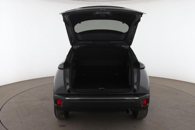 Peugeot 2008 image 2