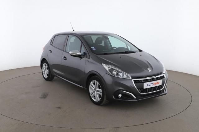 Peugeot 208 image 6