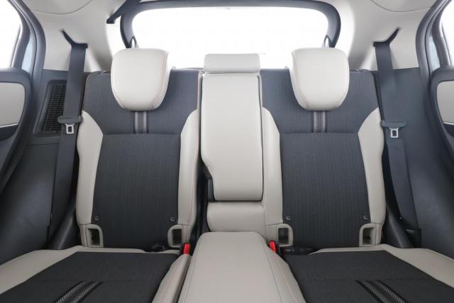 Honda Hrv image 2