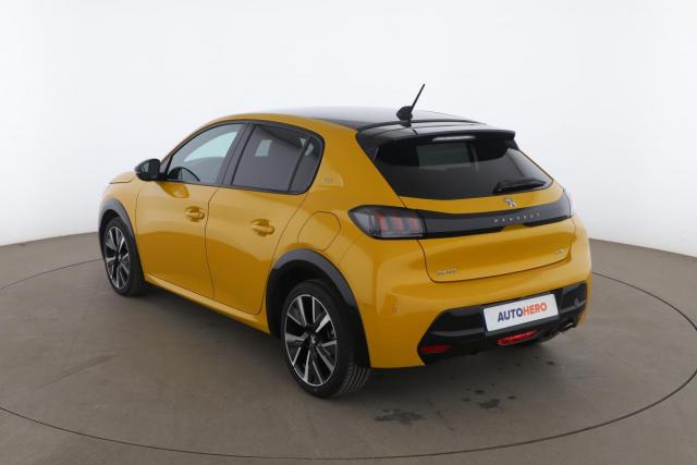 Peugeot 208 image 6