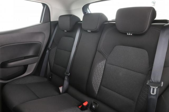 Renault Clio image 1