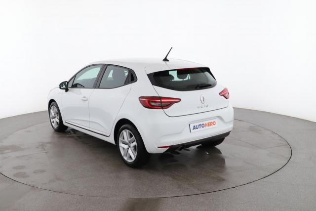 Renault Clio image 2