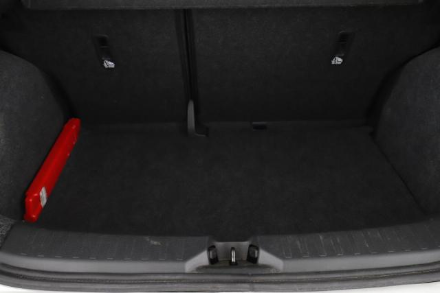 Nissan Micra image 5
