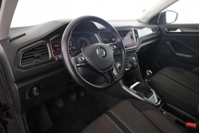 Volkswagen T-Roc image 4