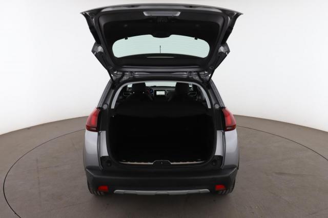 Peugeot 2008 image 1