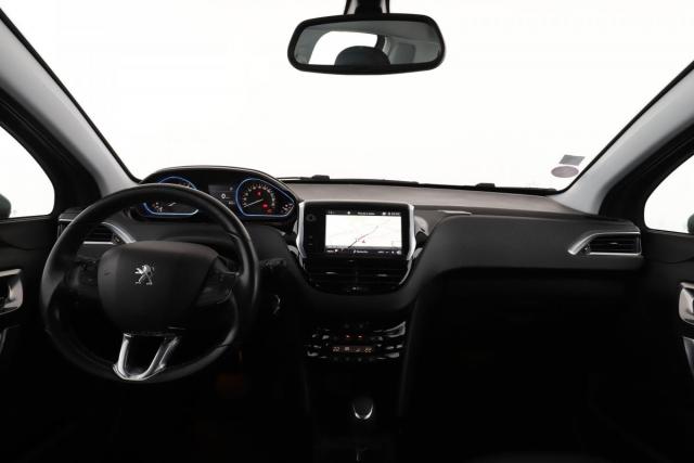 Peugeot 2008 image 4