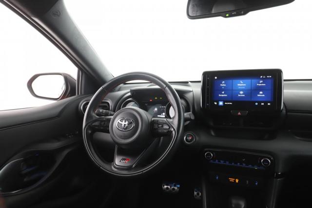 Toyota Yaris image 9