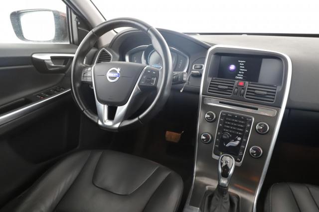 Volvo Xc60 image 8