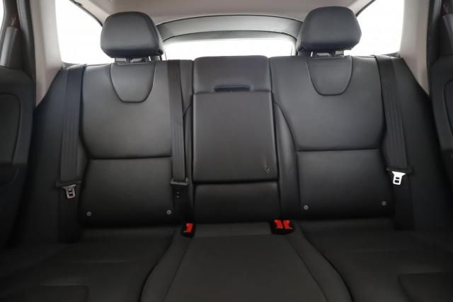 Volvo Xc60 image 6