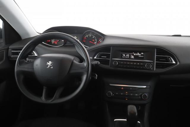 Peugeot 308 image 6