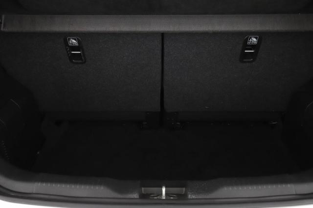 Suzuki Ignis image 8