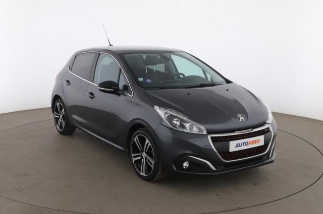 Peugeot 208 image 3